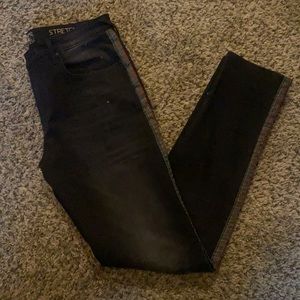Black “PRPS” jeans with plaid stripes